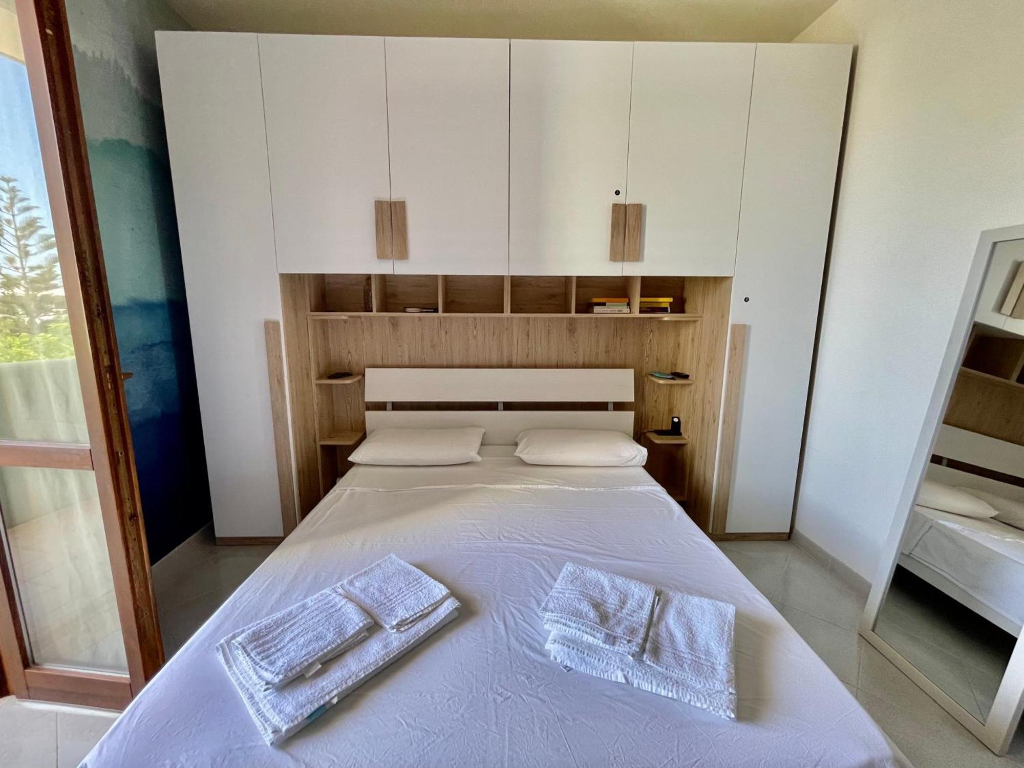 Vistamare Suite San Cataldo  Luaran gambar